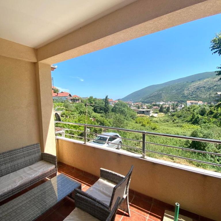 Jovana -- porodicni apartmani Igalo - One-Bedroom Apartment - 15