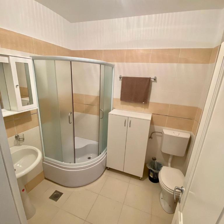 Jovana -- porodicni apartmani Igalo - One-Bedroom Apartment - 14