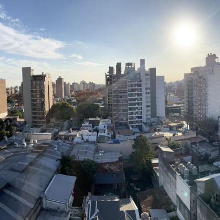 Hermoso departamento con parrillero. Zona Centro - Two-Bedroom Apartment - 20