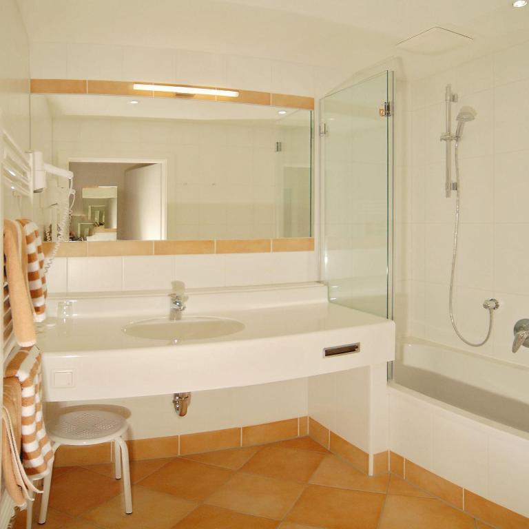 Landhotel Kielhuberhof - Doppelzimmer – Medium - 1