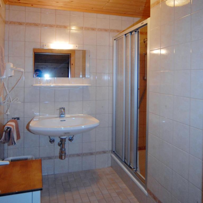Landhotel Kielhuberhof - Kleines Doppelzimmer - 4