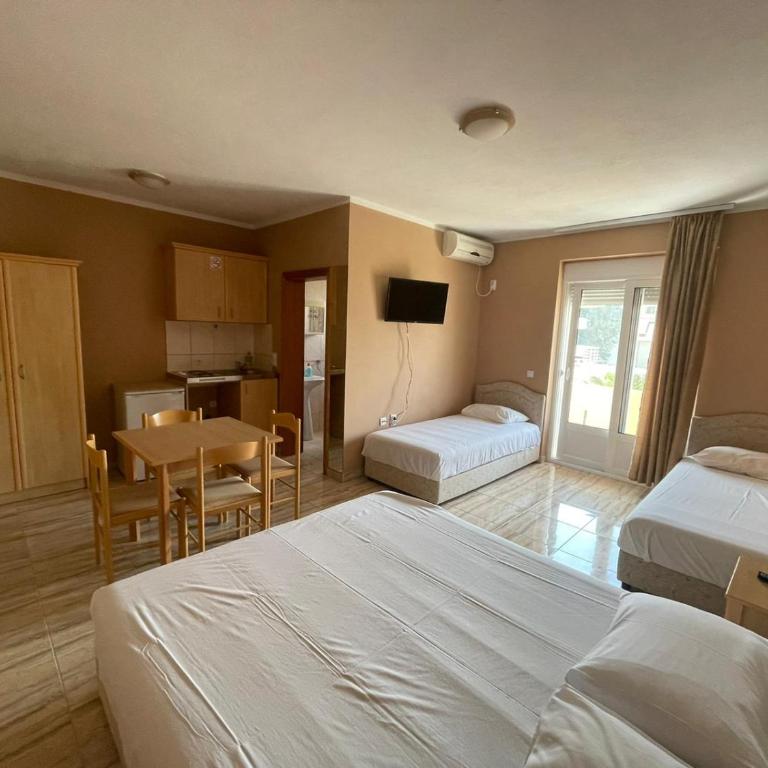 Mali Medved Ulcinj - Porodični Apartman Tipa "Suite" - 4