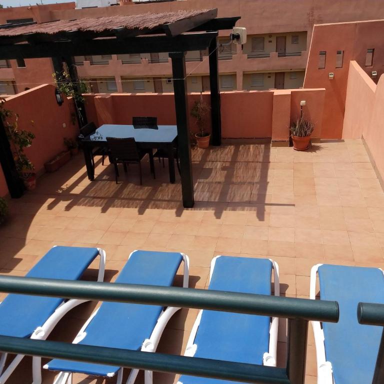 Apartamentos Paraíso Vera Playa, Ed Palmerston, Atico B a pie de Playa, piscina privada en solárium, WI-FI - Apartamento Ático - 10