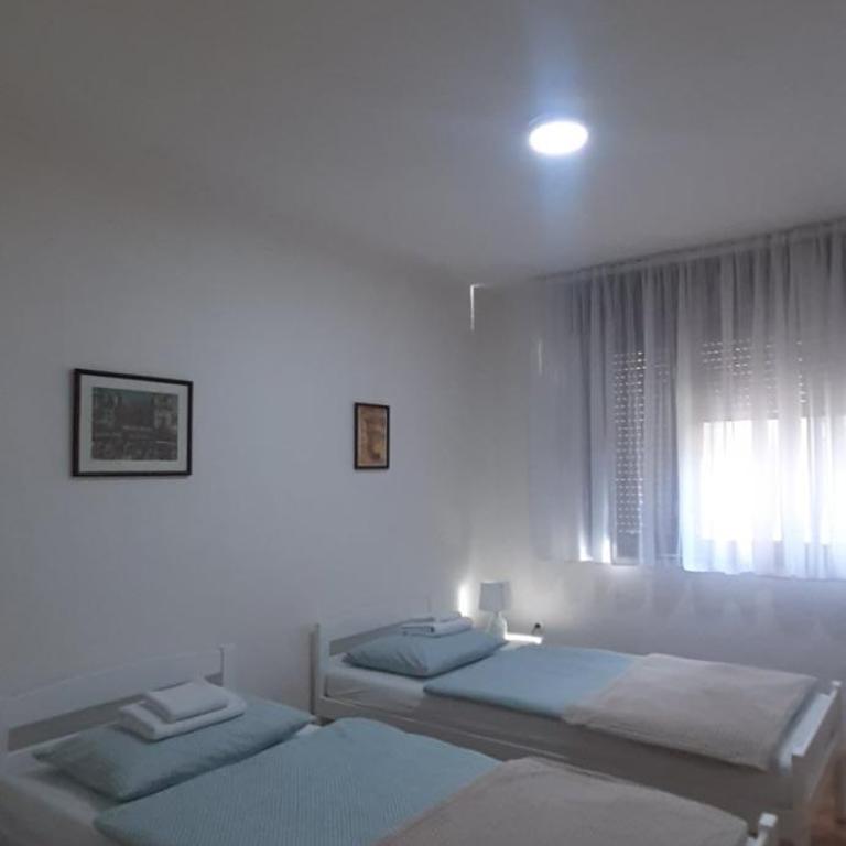 IKA-M - Three-Bedroom Apartment - 5