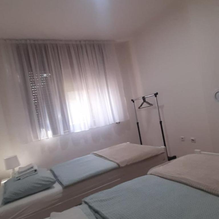 IKA-M - Three-Bedroom Apartment - 4