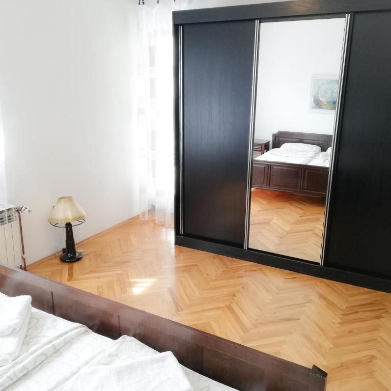 Vila Nikola - Apartman sa 2 Spavaće Sobe - 14