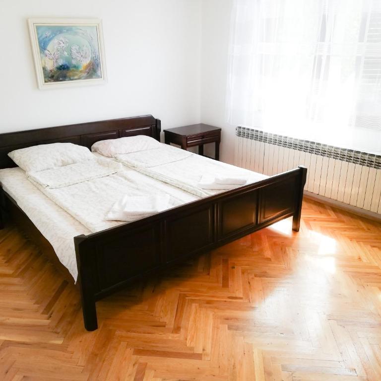 Vila Nikola - Apartman sa 2 Spavaće Sobe - 13