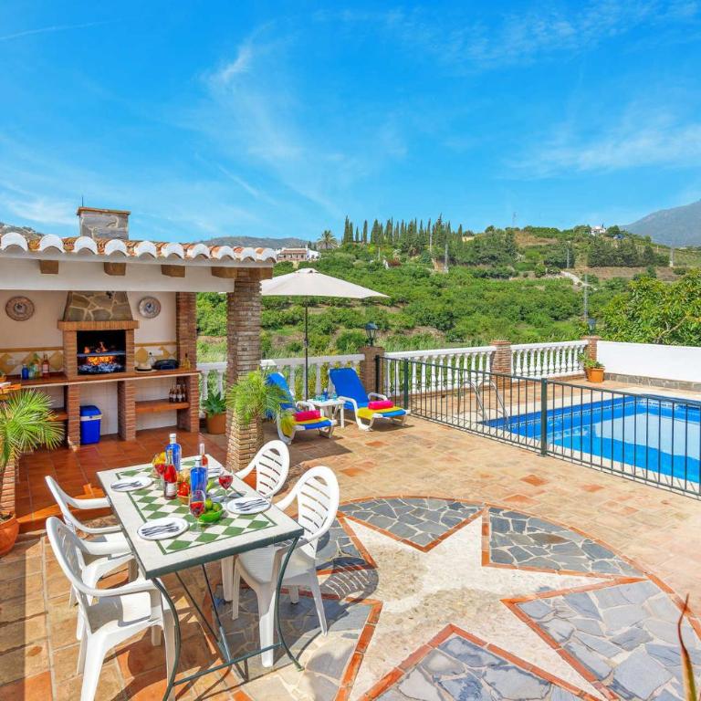 Villa Hacilla by Villa Plus - Villa - 3