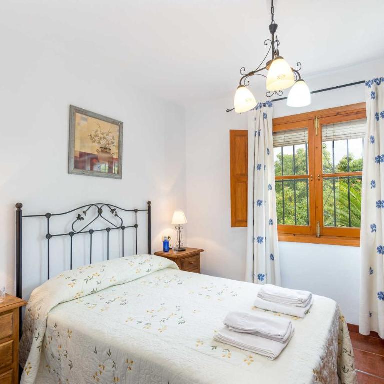 Villa Hacilla by Villa Plus - Villa - 9