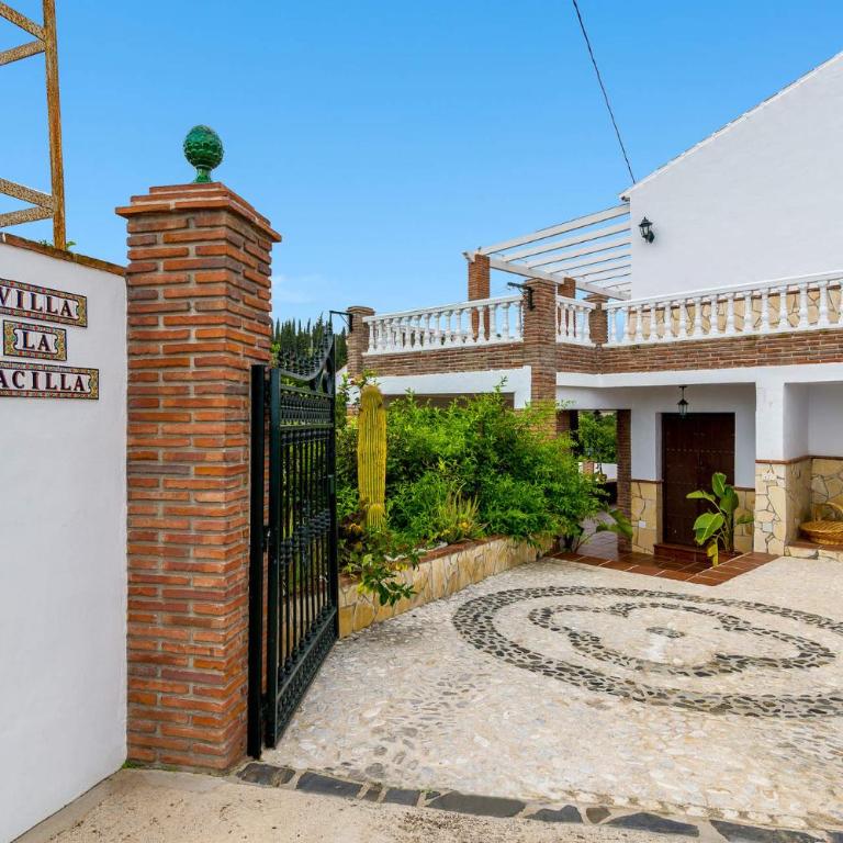 Villa Hacilla by Villa Plus - Villa - 21