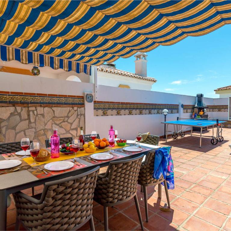 Villa Loly by Villa Plus - Villa - 18