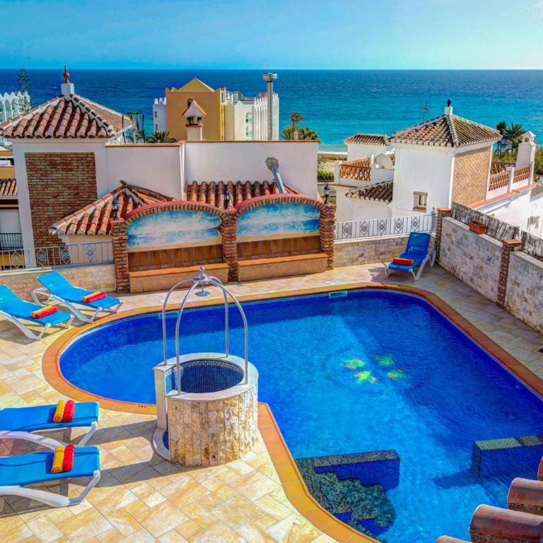 Villa Ramos Lara by Villa Plus - Villa - 2