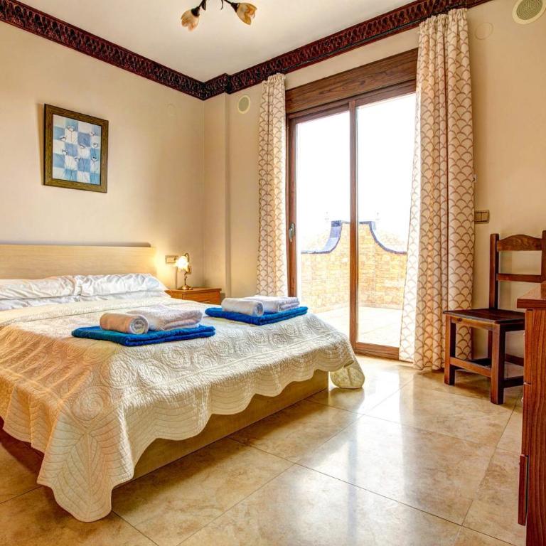Villa Ramos Lara by Villa Plus - Villa - 9