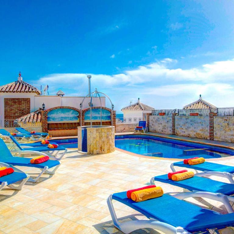 Villa Ramos Lara by Villa Plus - Villa - 15