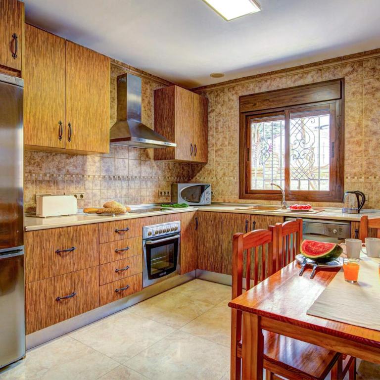 Villa Ramos Lara by Villa Plus - Villa - 18