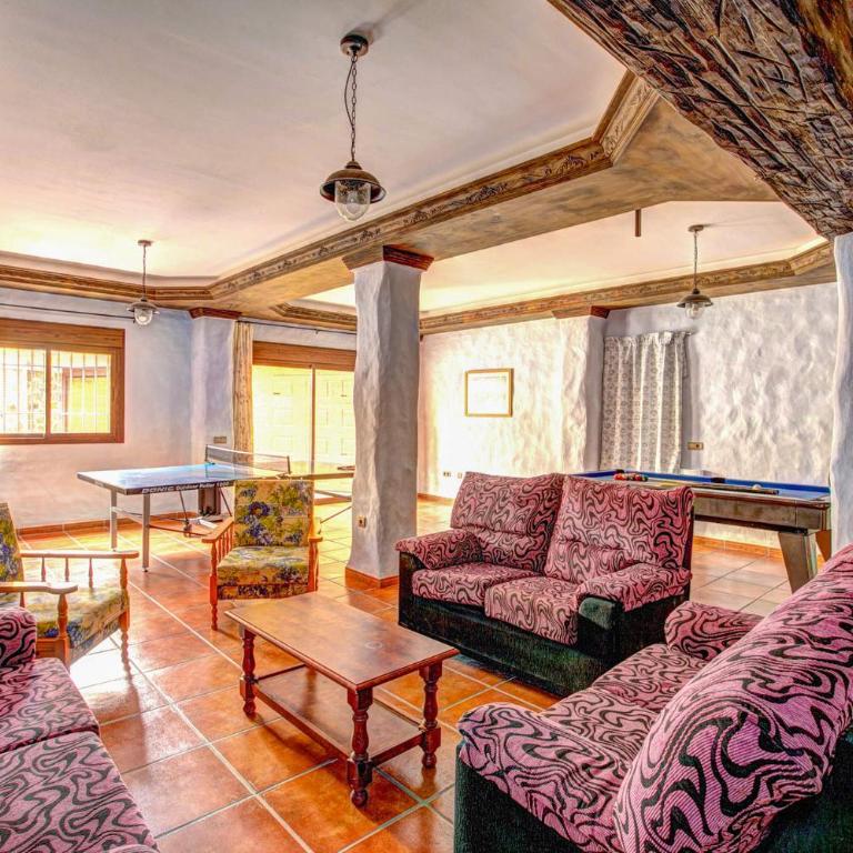 Villa Ramos Lara by Villa Plus - Villa - 26