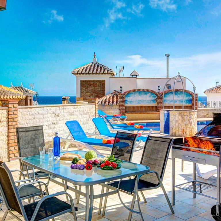 Villa Ramos Lara by Villa Plus - Villa - 30