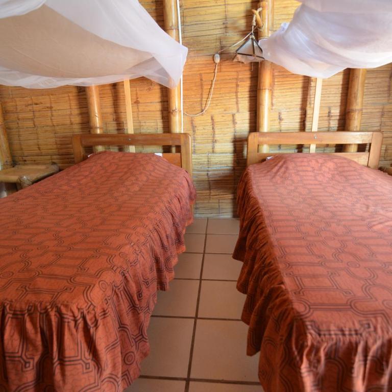 Mamaqocha - Twin Room with Private Bathroom - 7