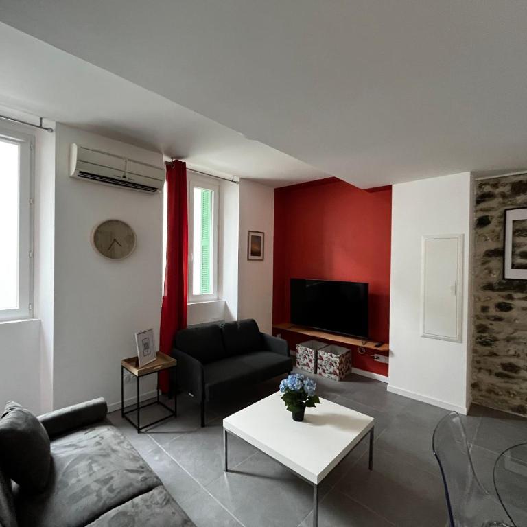 Escapade dans grand T2 de charme avec terrasse - Proche Gare et Centre ville - One-Bedroom Apartment - 27