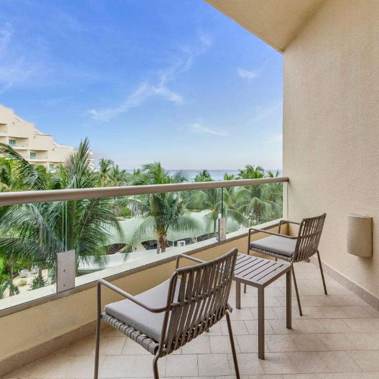 Live Aqua Cancun - Adults Only - All-Inclusive - Premium Partial Ocean View, 1 King - 9