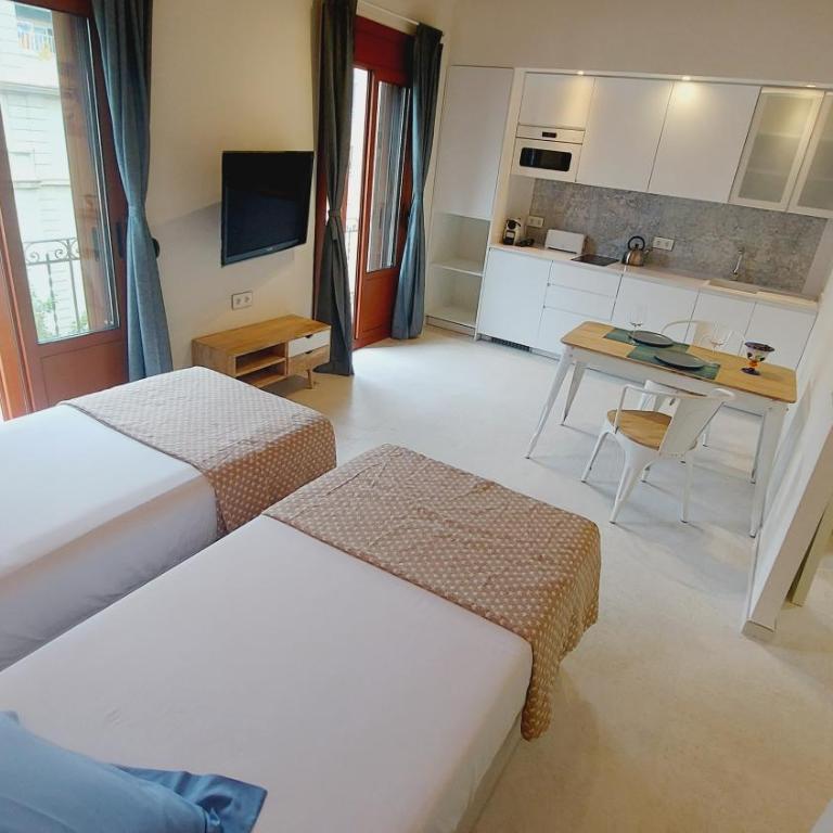 Absolute Sagrada Familia - Apartment with Balcony - 2