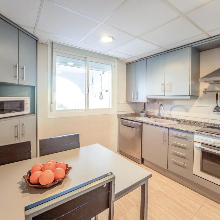 Beach Front Home In Peñiscola With Swimming Pool - Casa Vacacional de 3 dormitorios - 5
