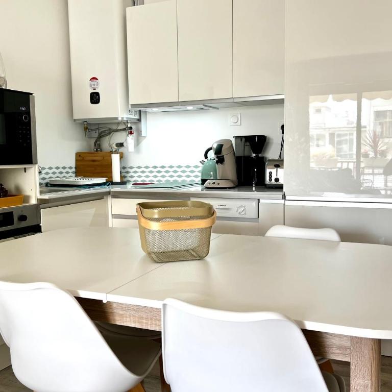 Le Meissonnier bright apartment with terrace - Appartement - 7