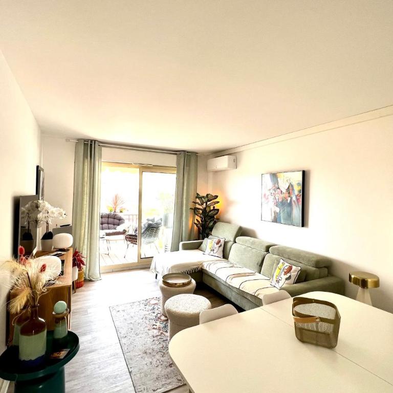 Le Meissonnier bright apartment with terrace - Appartement - 17