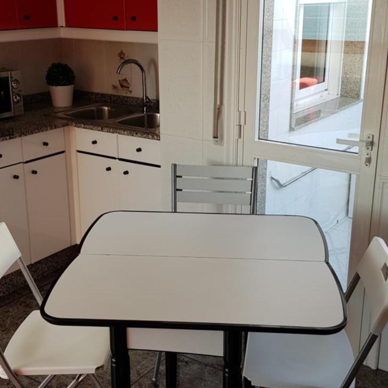 Apartamento ático en Sanxenxo a 160 m de Playa Silgar - Apartamento - 9