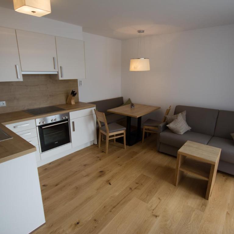 Berglife Appartements - Apartment mit Balkon und Ostblick - 5