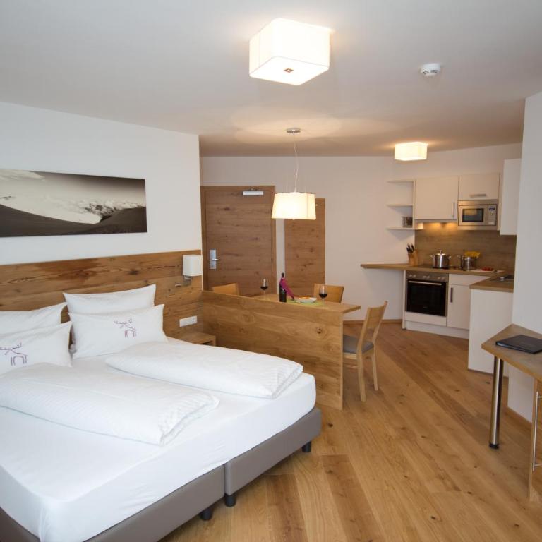 Berglife Appartements - Studio mit Balkon - 2