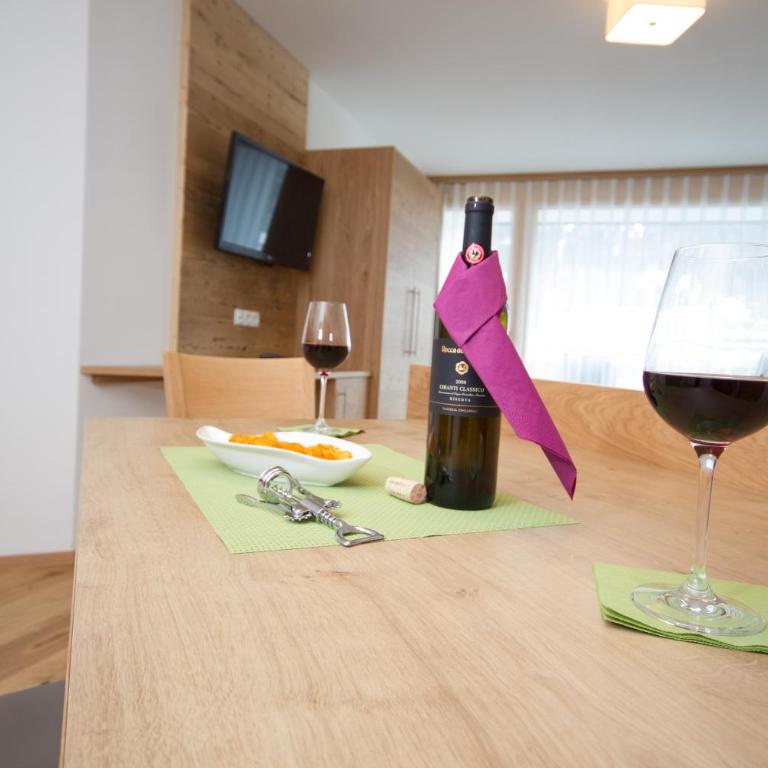 Berglife Appartements - Studio mit Balkon - 1