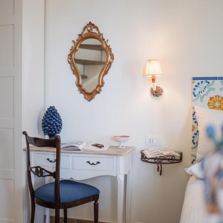 Ottaviano Suite - Elegante attico vista Mare - One-Bedroom Apartment - 1