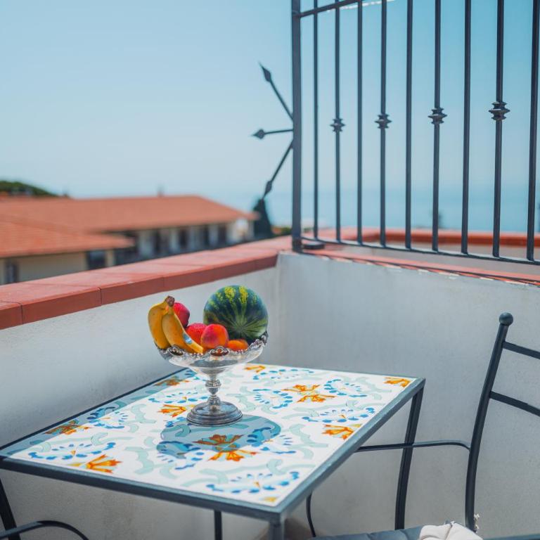 Ottaviano Suite - Elegante attico vista Mare - One-Bedroom Apartment - 17