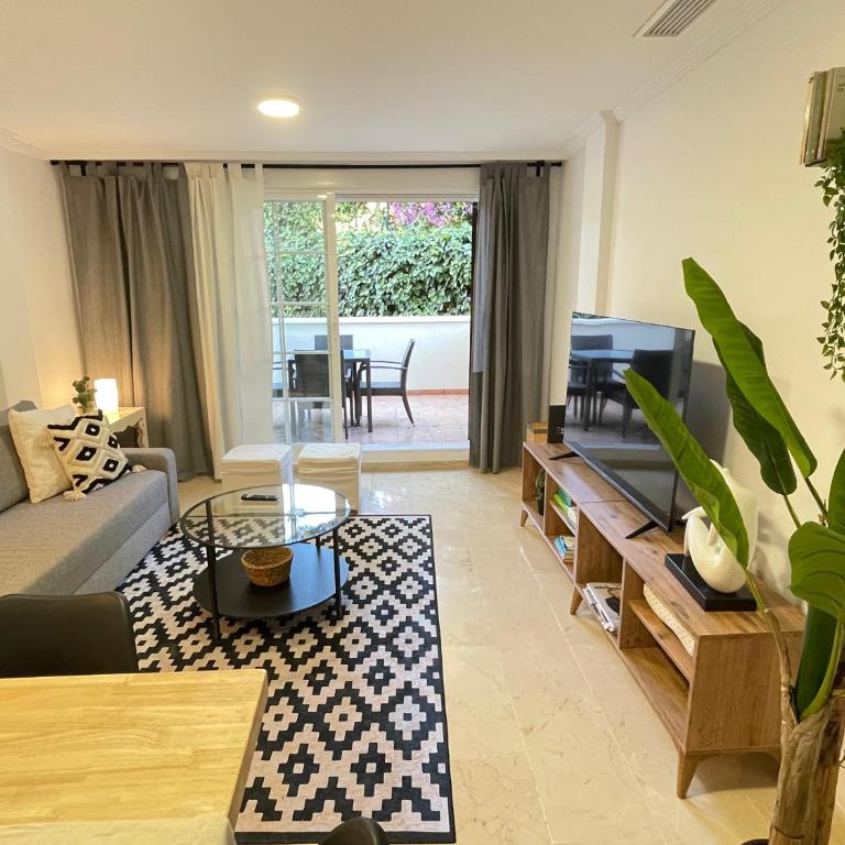 Marbella Pleasant Duplex by Elviria Las dunas beach - Two-Bedroom Apartment - 16