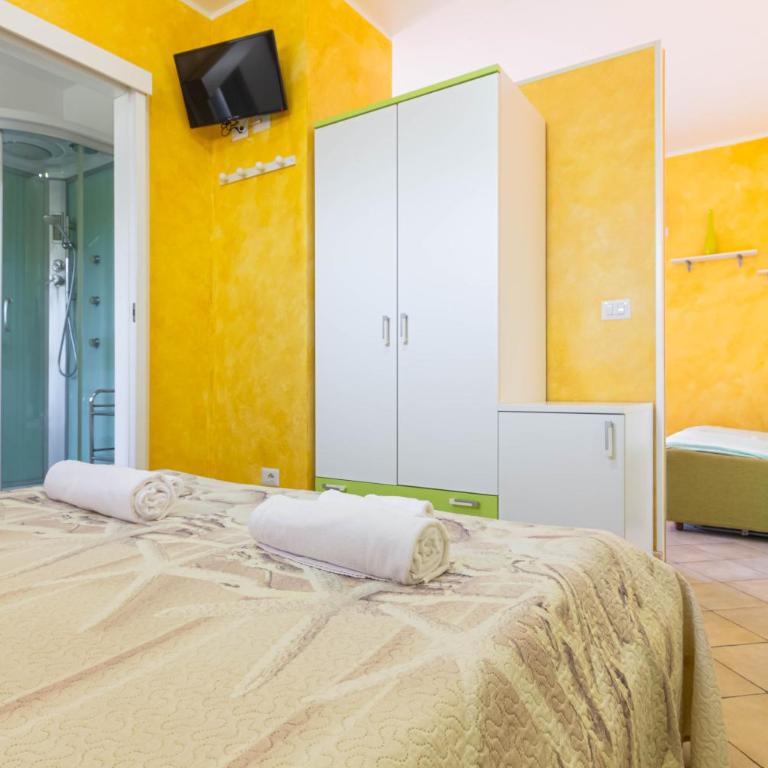 Roccabianca Rooms & Studios - Monolocale con Giardino e Vista Mare - 1