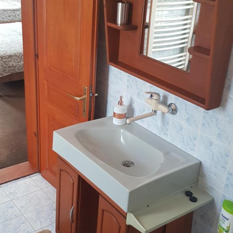 Apartmani Filipi - Studio Apartment - 20