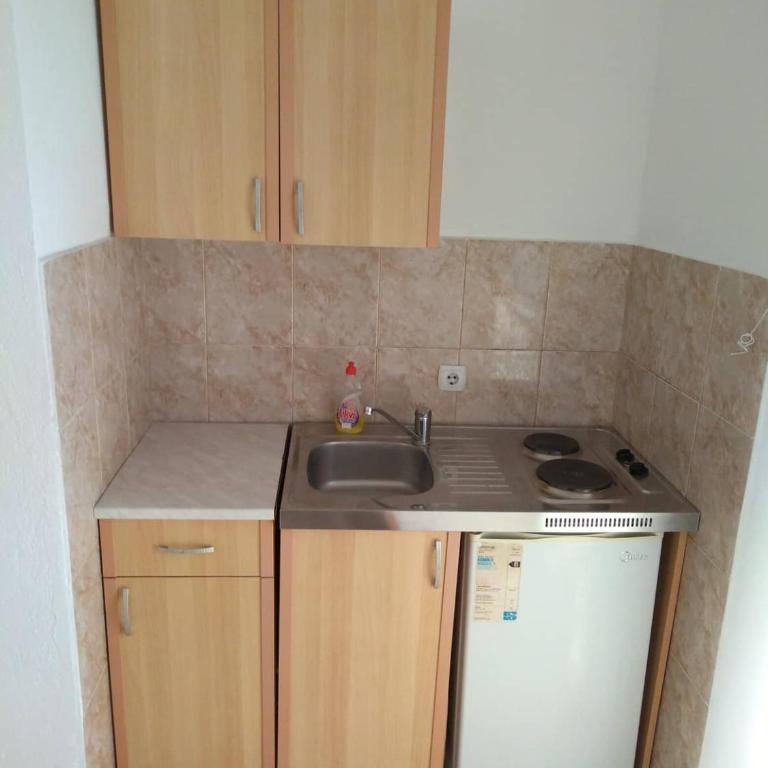 Vito Apartments Sutomore - Deluks Dvokrevetni Studio sa Bračnim Krevetom - 7