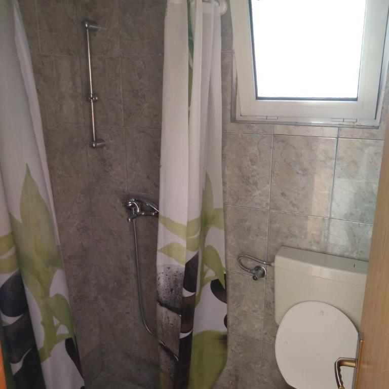 Vito Apartments Sutomore - Dvokrevetna Soba sa Zasebnim Krevetima i Pogledom na More - 8