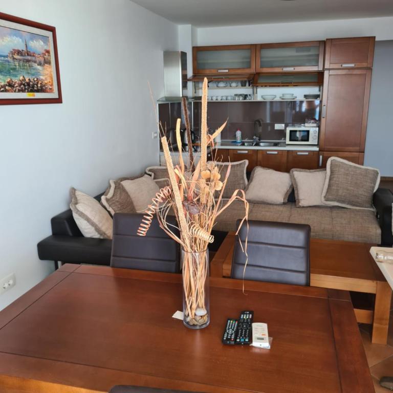 Apartman Dana - Dobre Vode - Two-Bedroom Apartment - 13
