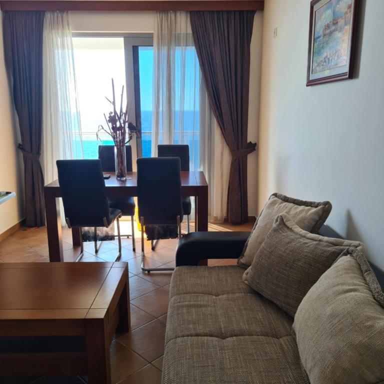 Apartman Dana - Dobre Vode - Two-Bedroom Apartment - 20