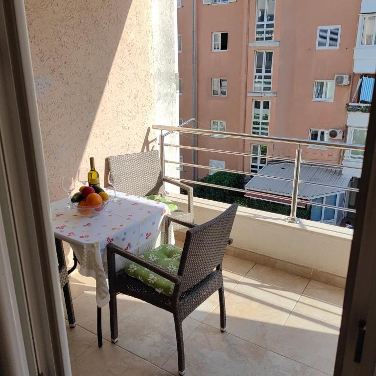 Apartman Avanti - Studio with Terrace - 40