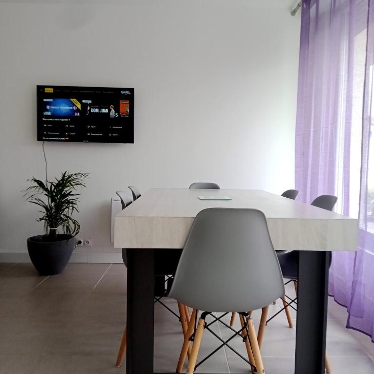 Appartement au RDC avec une terrasse - Appartement 2 Chambres - 6