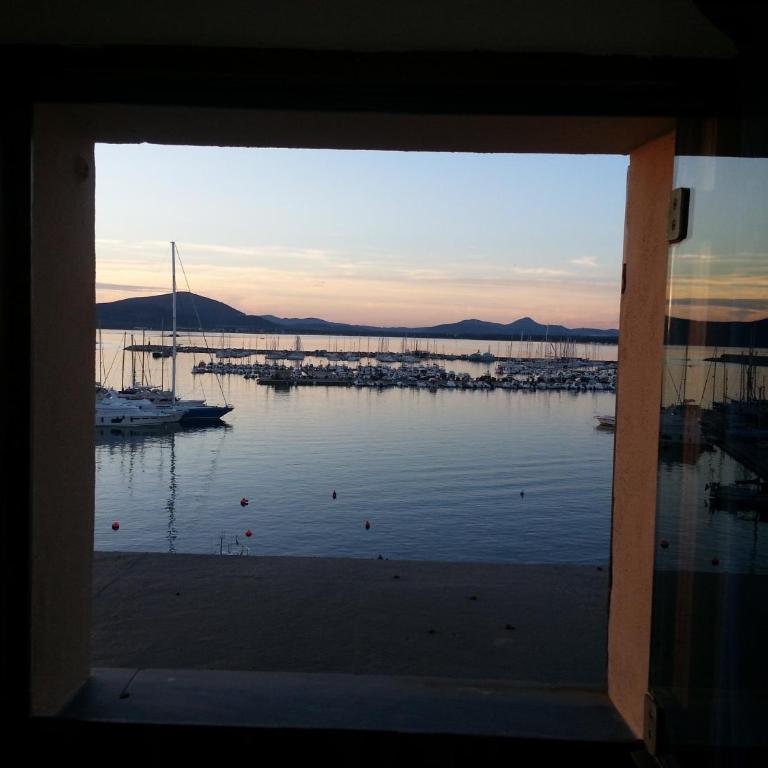 Vista Porto - Appartamento con 2 Camere da Letto - 1