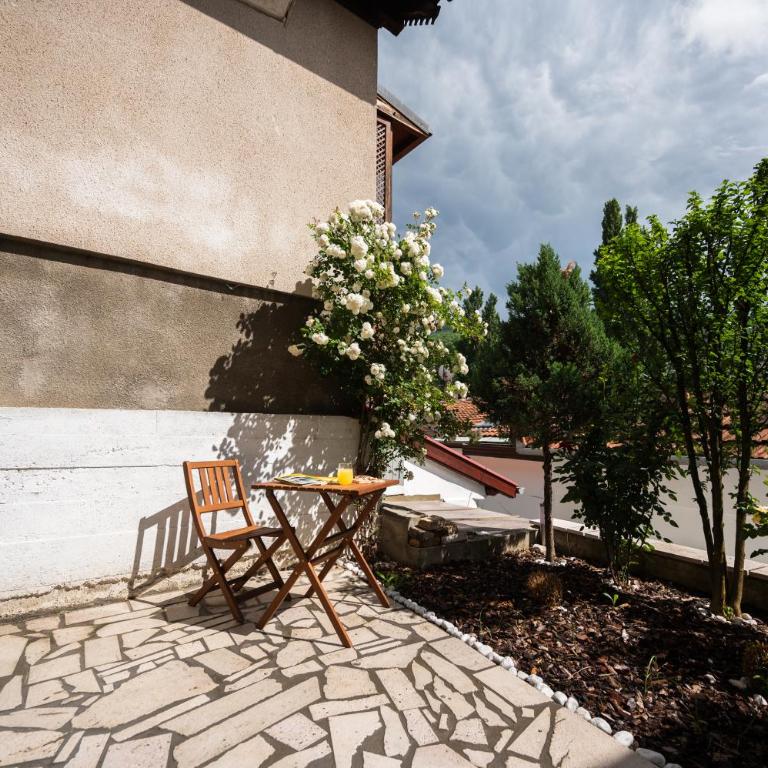 Duplex Apartment for up to 12 people- Old Town - Apartment - 35