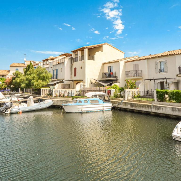 Lovely Home In Aigues-Mortes With House Sea View - Ferienhaus mit 2 Schlafzimmern - 1