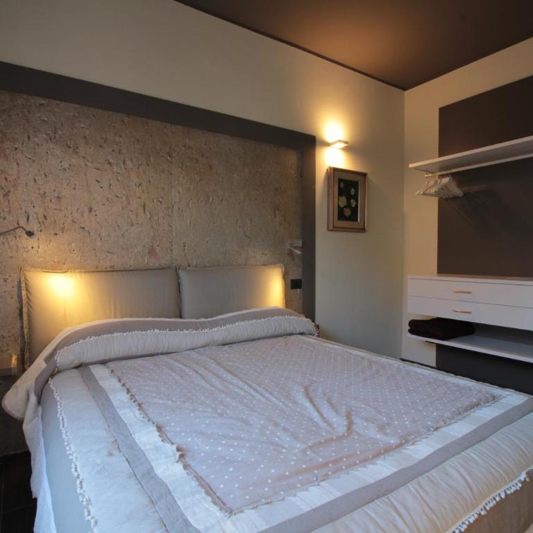 B&B Villa Mirella - Camera Tripla con Bagno Privato - 2