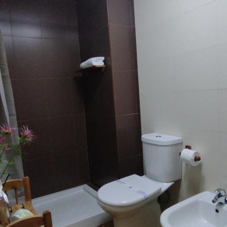 ALOJAMIENTO YOLANDA CAZORLA - Two-Bedroom House - 46