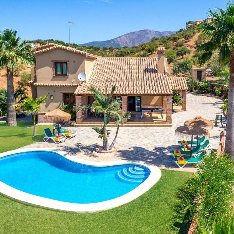 Villa Alma by Villa Plus - Villa - 7