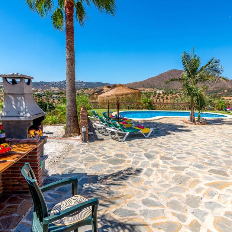 Villa Alma by Villa Plus - Villa - 8